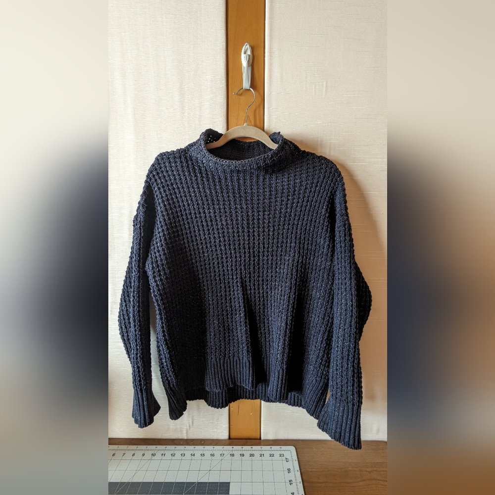 American Eagle Knit Sweater